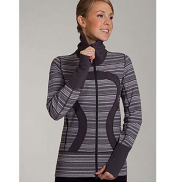 Lululemon In Stride Jacket - Striped Size 6 Activewear Sporty Yoga - Picture 1 of 10